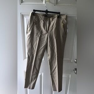 NWT’s Michael Kors khakis size 8
